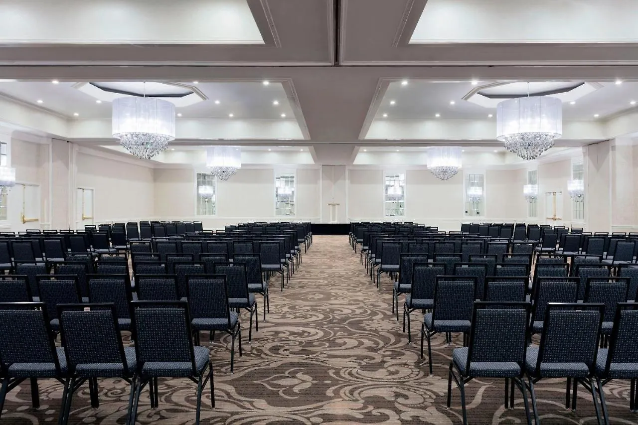 Sheraton Charlotte Hotel